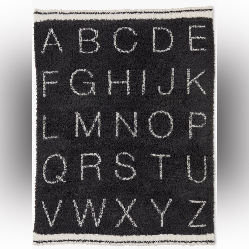 NWT Barefoot Dreams Black & White Cozy Stroller Blanket - 30” x 40”